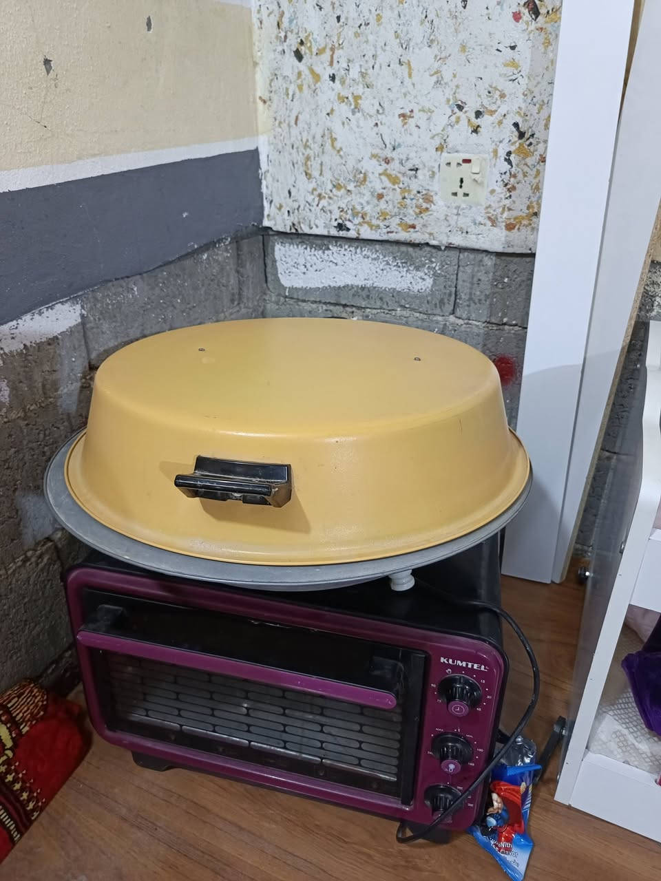 يعلن مزاد نشوان الشمري عن وصول بضاعه استعمال قليل العنوان خلف المستشفى بلدروز العام ع الرقم ***********
