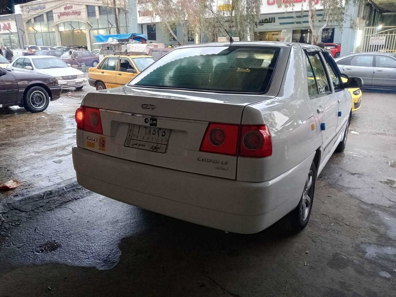 كوين مديل 2013 نينوى
شرط تحويل وكاله شرط بلادي كلو 
لا صبغ ولا بارد ولا تبديل كير مكينه وضع شريكه سياره مال بيت جاهزه من كشي 
***********
***********
متواجد بل موصل
