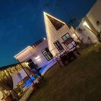 متوفر الاربعاء صباحي 100 الف ومسائي 125  07748807770