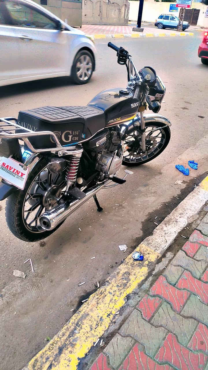 دراجة ايراني سيفان موديل 2025/نظافة
محرك 150

بس دشبول من غسلتة صار علي مي وطفة

السعر /750 وبي مجال

المكان فلوجة حي شهداء قرب عمارة لجنابي

***********
