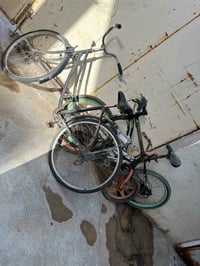 بايسكلات • ٣ قطع