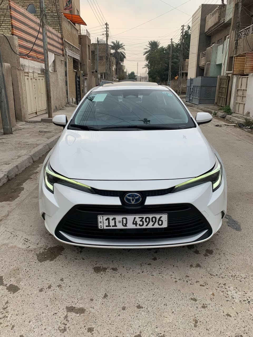 السلام عليكم
للبيع كورلا هايبر 
موديل ٢٤ 
رقم بغداد 
سياره جديده عل وضع الشركه 
ماشيه ١٤ الف 
مكان السياره صلاح الدين الضلوعيه 
السعر ١٥٢ وبيها مجال قليل 
***********
