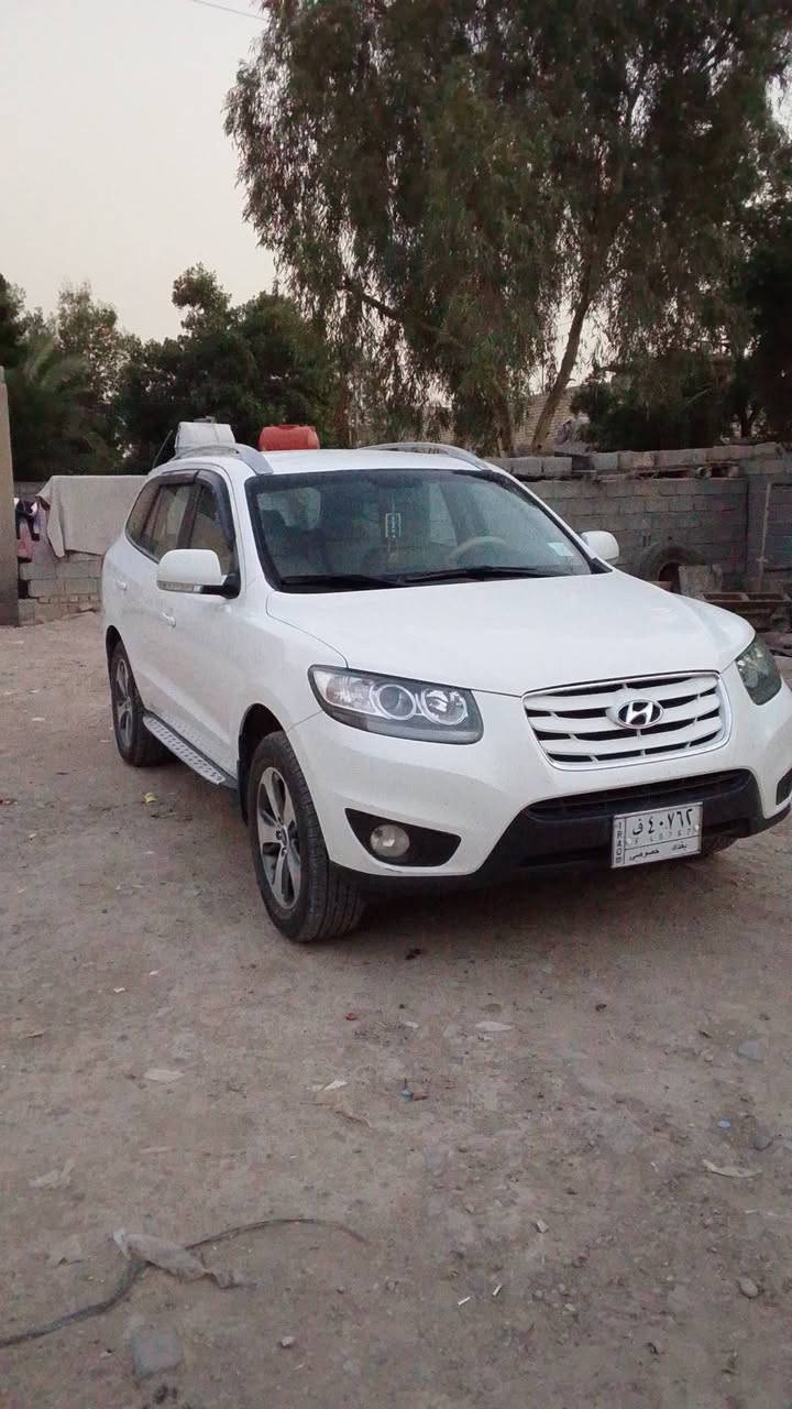 سلام عليكم 
هونداي سنتافيه 2012
الشركه العامه مكفوله كفاله عامه 
ماشيه 150 حقيقي ***********
