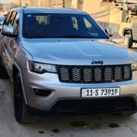 جراند شيروكي بلاك توب • ٢٠٢١ • ٦ سلندر