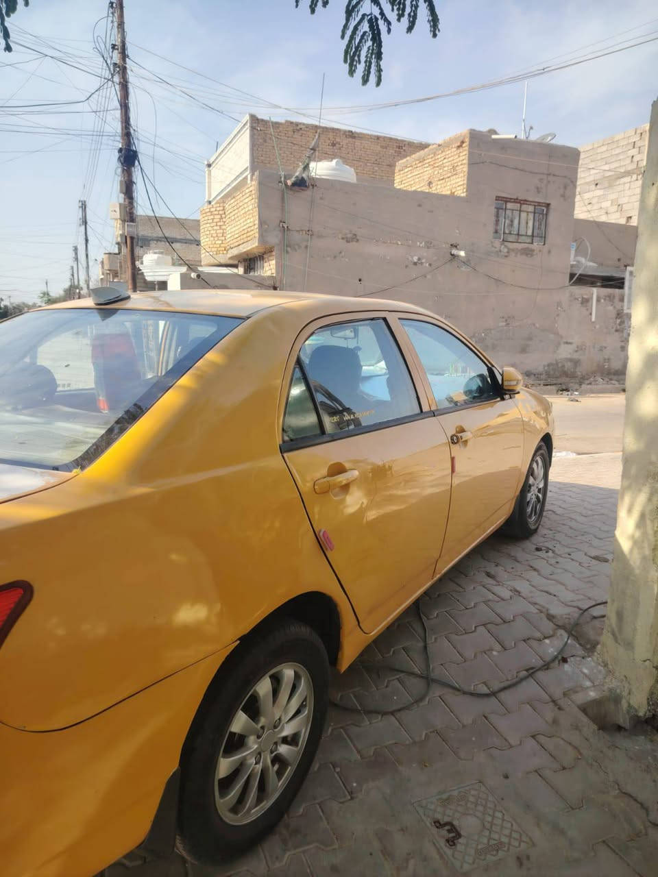 السلام عليكم للبيع بيوايدي جي ثري العنوان بغداد الحسينيه مال راشديه للمعلومات على الرقم ***********
