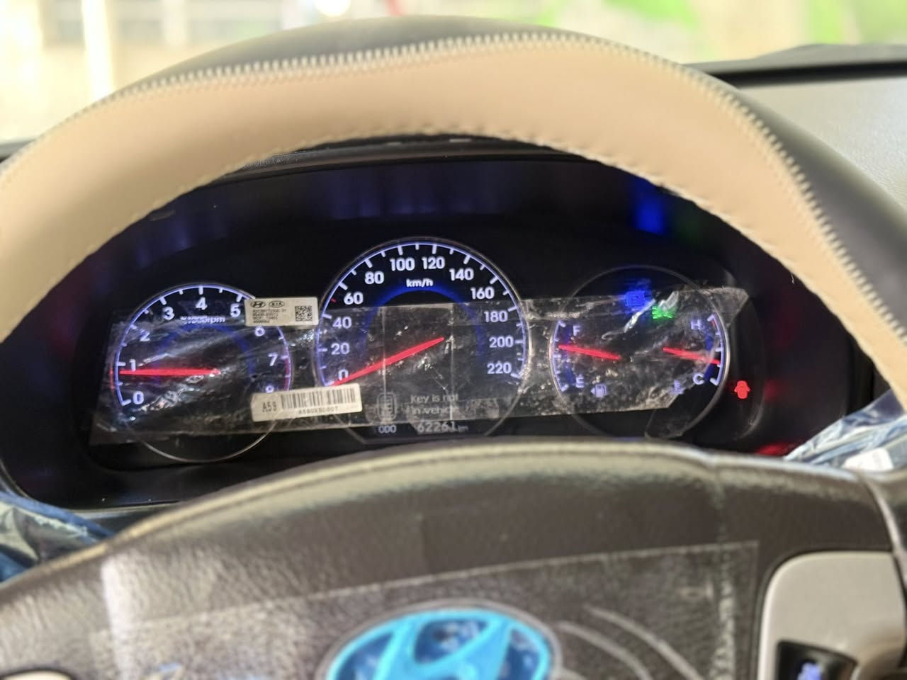 ه

السلام عليكم 
للبيع فقط ونقدا اعتذر عن مراوس 
هونداي سنتافي ٢٠١٢ فول ١/١ 
بصمه تشغيل بصمه بوب 
فتحه سقف ***********
فور ويل دفع رباعي سته سلندر ٣.٥ محرك 
بلاد ما مفتوح 
فول مواصفات سياره ماشيه ٦٢ حقيقي جديده جدا نضيفه مكفوله عام سياره مكاني بغداد رقمها بغداد 
مكينه كير تبريد صدر حداديه تخم تاير زيرو تراي زيرو جاهزه من كل شي 

‭٠٧٧٧ ٩٦٤ ٧٤٥٥‬
