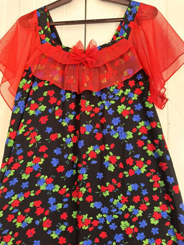 الحجز مفتوح لطلبات العيد
شلحات كشمير 
خياطة ترف في الديوانية
خياطة حسب الطلب 
متوفر توصيل داخل الديوانية


**إذا كنت صاحب هذا الإعلان وتريد حذفه لأي سبب، رجاءا أرسل رسالة إلى الدعم الفني**