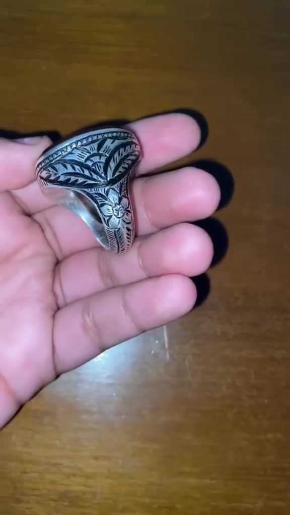 صياغة بحرينيه ٣محابس صياغة عارف والرابع ايظا بحريني منقوش ايه قرانيه بسم الله الرحمن الرحيم ويكاد الذين كفرو ان يزلقونك الى اخر الايه كلمن وسعره


**إذا كنت صاحب هذا الإعلان وتريد حذفه لأي سبب، رجاءا أرسل رسالة إلى الدعم الفني**