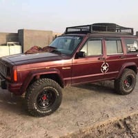 جيب شيروكي 92 رقم اربيل كشر وغرفه نضافه فول كهربائيات كله جديد رقم ارب...