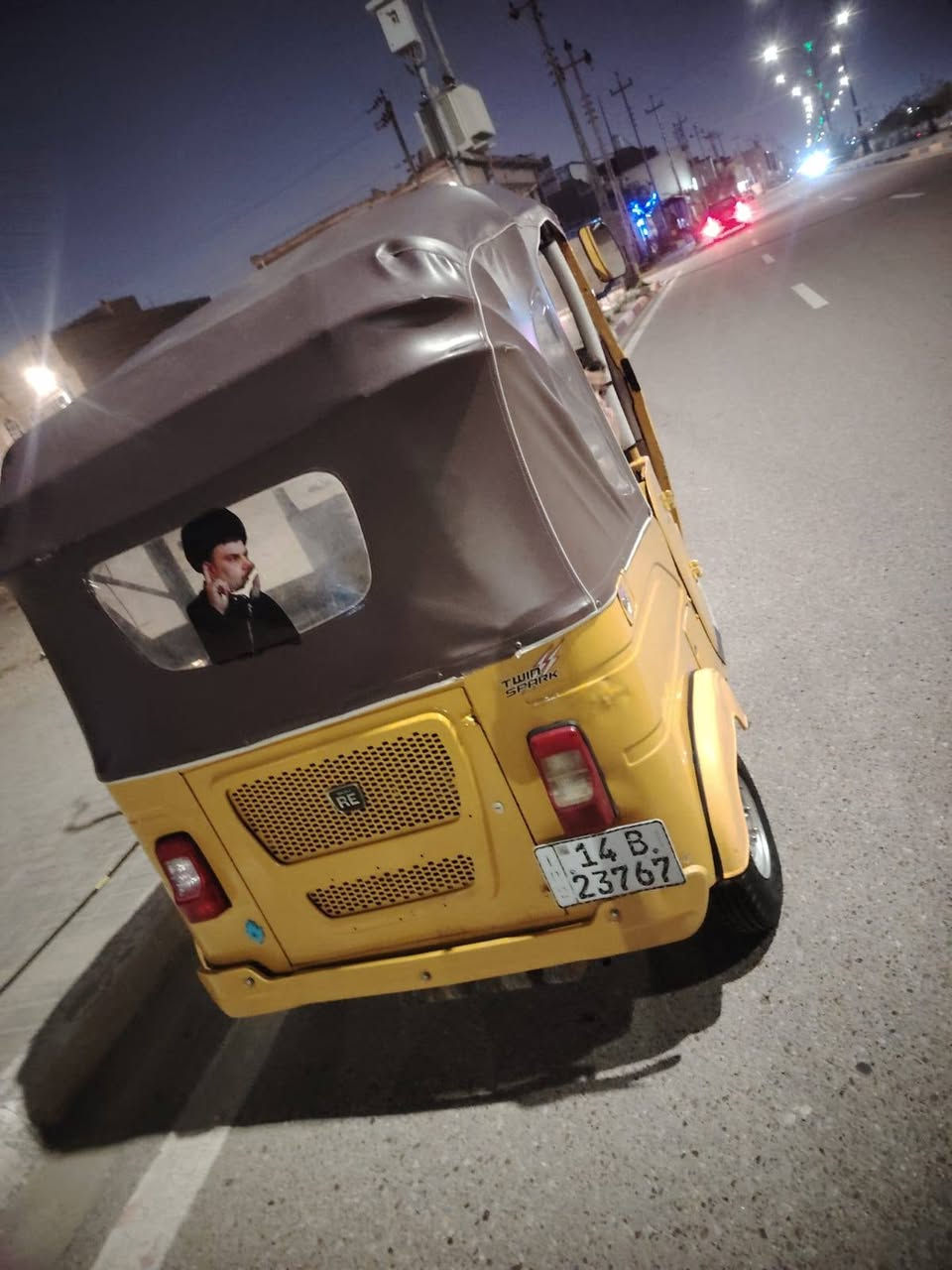 تكتك  باجاج 21 بشهر 11 محسوبه عل 22 مابيه ضربه بيه رشات صبغ  المكينه مجفته مره وحده رقم وسنويه لل31 
 العنوان  البصره  ياسين خريبط السعر 6800وبيه مجال قليل حك الجيه
للتواصل واتساب فقط *********** الخط معلق واتساب فقط حياكم الله وكل الهلا
