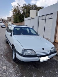 أوبل أوميغا • ١٩٨٩ • من الموصل