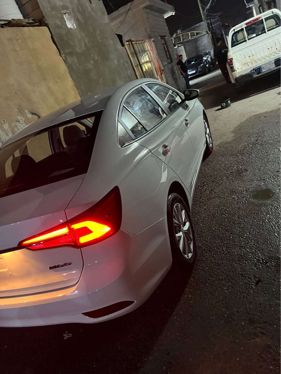 اعادة النشر بسبب الوعود الكاذبة !!!
MG 5 2025 
بدون رقم مكفولة كفالة عامة 
ماشية 3،000KM
الموقع : البصرة كرمة علي 
للتواصل : ***********
السعر : 97 البصرة, العراق
