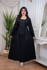 جميع القياسات متوفره للتواصل واتساب 07748880746