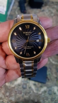 ساعة اتوماتيك • جديدة • توصيل