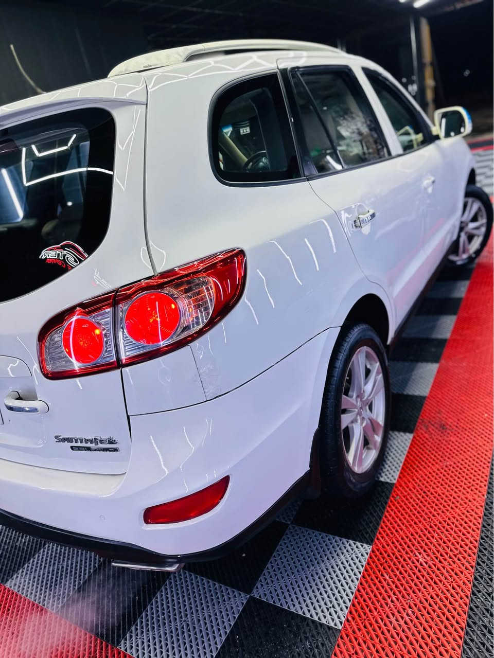 السلام عليكم هونداي سنتافي موديل 2010 خليجي مكينه 6 سبعه راكب فتحه كشن كهرباء رقم بغداد تحويل مباشر كير مكينه حداديه تخم تاير جاهزه بيه 3صبغ وبيه بارد بحافه القماره يم الفتحه بدون اي دواخل تكم شواصي لغود مكفولات السعر 128وبيه مجال مكاني بابل *********** بغداد, العراق
