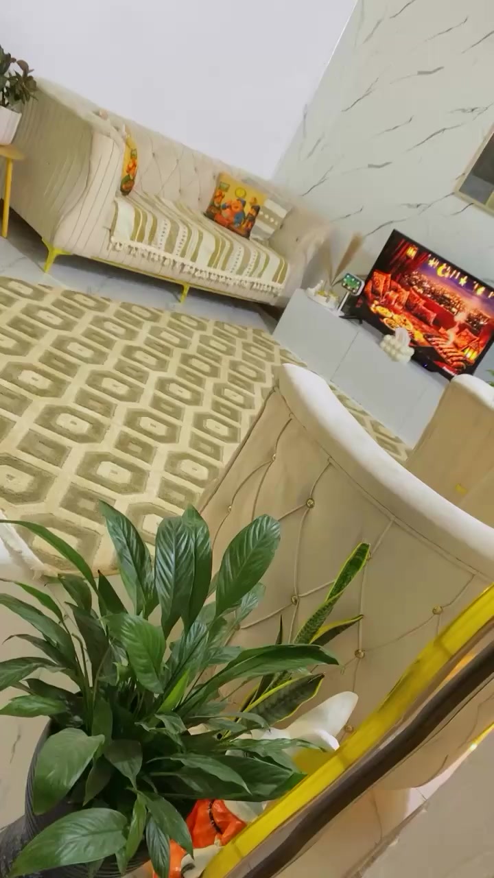 تخم ٨ مقاعد ٤٥٠
ميز طعام ٢ كرسي نضيف والثالث ملحوم اذا تردو موجود ٦٠ مكاني بغداد


**إذا كنت صاحب هذا الإعلان وتريد حذفه لأي سبب، رجاءا أرسل رسالة إلى الدعم الفني**