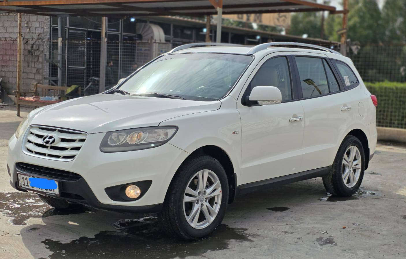 ‏‪***********‬‏ 
السلام عليكم

سنتافيه 2011 خليجي فول وأحد علا واحد بصمه تشغيل بصمه ابواب 6 سلندر 7 راكب 3 قطع تبريد فور ويل كسن كهرباء 
رقم بغداد انكليزي بسمي تحويل ثاني يوم 

سياره بيهه ثلاث قطع صبغ اثر طخات وقطعتين تبديل بلاد المجموع 5 قطع بدون معجون
#سعرهه ١٢٣ 
مكاني بغداد 
‏‪***********‬‏
