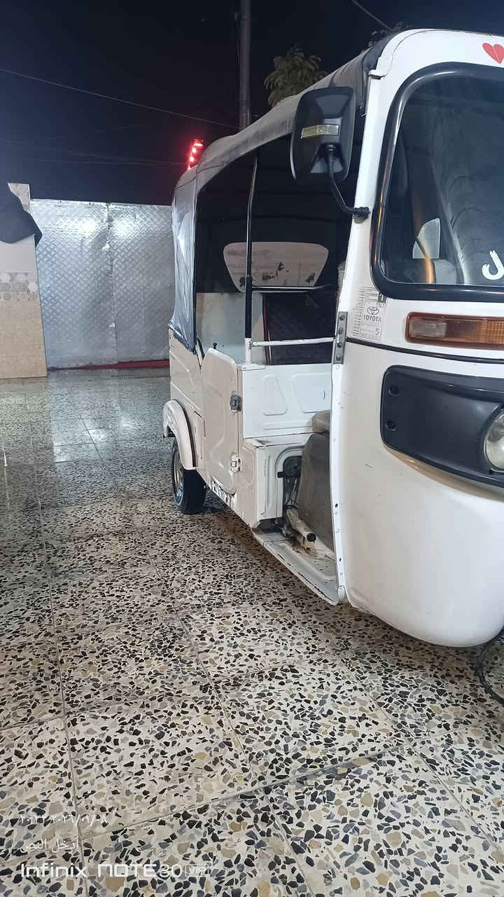 السلام عليكم تكتك 2021 مرقم 
حادثه مثل ما موضح بالصور 
سعر 6,800 بيها مجال بسيط 
*********** مكاني جسر ديالى القديم
