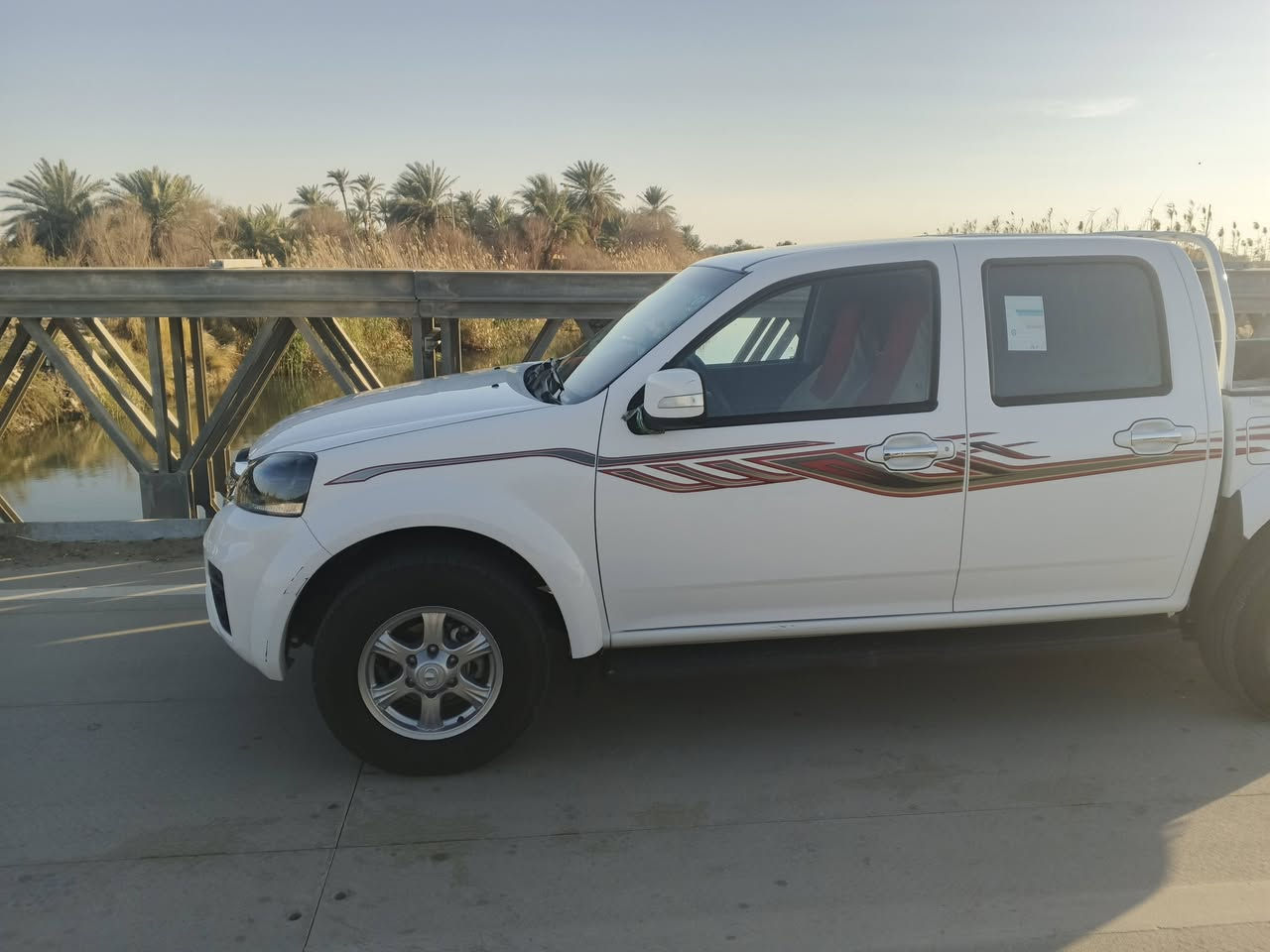 السلام عليكم كريت ويل 2023  كفاله عامه السياره حته من الرصعه  السياره حديده حيل رقم قادسية انكليزي  ماشيه 65الف  عادي مراوس ترهم كريت 2025 
السعر 130وبيه مجال 
 تحويل ثاني يوم بسمي الشخصي
العنوان✓الديوانيه الحمزة الشرقي 
الاستفسار✓ ***********
