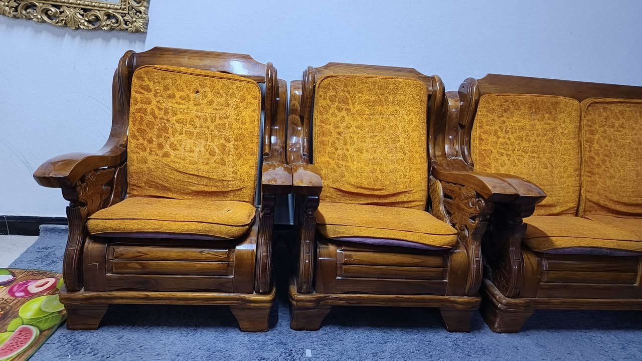 تخم صاج سعر 400 الف مكاني بعقوبة *********** قرب مدرسة الامين
