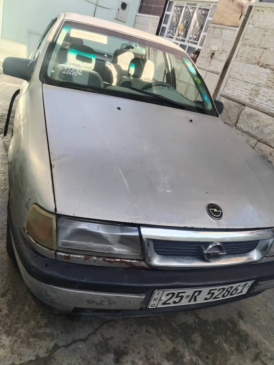 فكترا للبيع حجم 18 كير مكينة شرط رقم كركوك شرعي موجود كوبون بانزين مكانها موصل الإيمن التواصل مع رقم صاحب السيارة *********** .... السعر ٣٥ وبيها مجال
