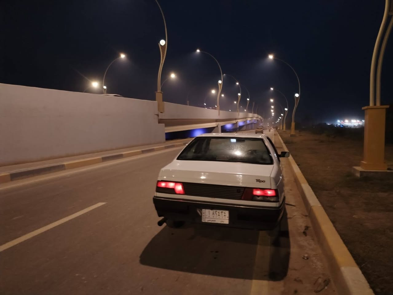 السلام عليكم 
بيجو 2009 رقم بابل سنويه لل 28 مكينه وكير مكفولة ونجي كربلائي اتوماتيك سياره حلوه بمناسبه مكانه كربلاء طوريج سعره 27 شرط تحويل 
***********
