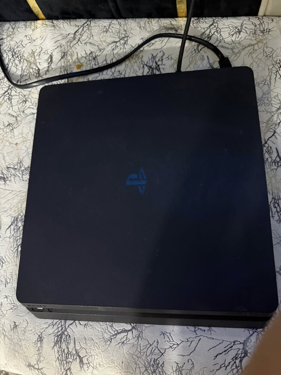 السلام عليكم للبيع بلي فور سلم اونلاين نظام 13.4 متكامل كارتونه و يده و معه أقراص عدد أربعه للبيع نضيفات السعر 230بلاش


**إذا كنت صاحب هذا الإعلان وتريد حذفه لأي سبب، رجاءا أرسل رسالة إلى الدعم الفني**