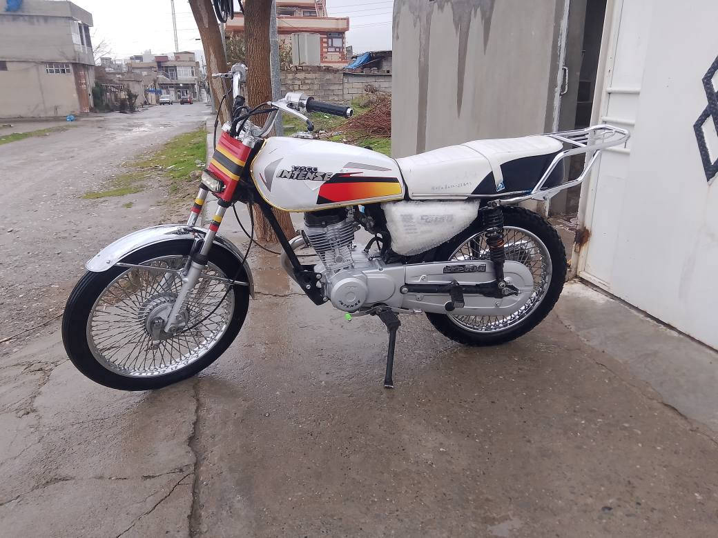 بە ناوی خوای گە ورە و مهرە بان ئە م ماتورە بۆ فروشتن INTENZE  2023 گڕو مە کە نە کارە بای هه بە شه رت     زۆر زۆر بە قە وت نرخی 320هه زار مە حامە له شوین قه لادزێ
 *********** بشدار, السليمانية
