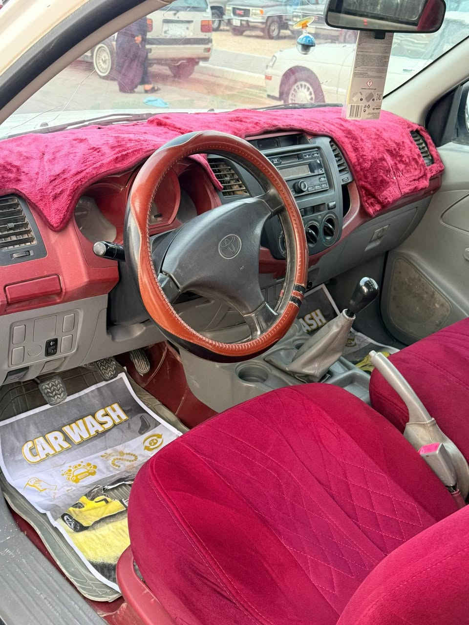 السلام عليكم سياره فلاونزه كفاله عامه
مديل 2006 شرط الفحص وسونار 
تواصل عله رقم  ***********
