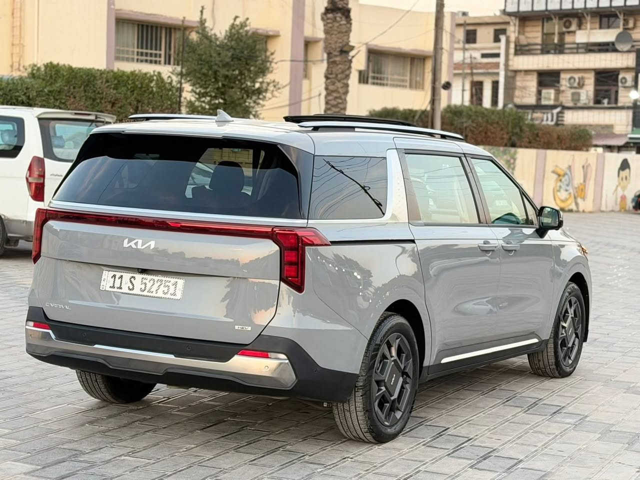 ياالله

السلام عليكم 

كيا كرنفال هايبرد 2025 SX  بلاك ادشن برستيج وارد امريكي 

Kia Carnival Mpv Sx Prestige 2025 1.6 Hybrid

                  Hybrid حجم المكينه : 1.6 تيربو + هايبرد 

         المسافه المقطوعه : 13000 ميل

            الضرر : بنيد دعاميه مبدلات نفس الون

             حالة الايرباك : دركه + دشبول 

#مواصفاتها 

1.شاشه

2.كامرات 360

3.بصمه

4. بنوراما فتحتين

5.ويل كب اسود

6. تشغيل عن بعد

7.حساسات خلفي امامي

8.بيبان كهرباء

9.لايتات لد

10.لايتات زنون

11.بكلايتات لد

12.اشاير بالمري

13.رادارات 360

14.كشنات جلد 

15.ثلاث قطع تبريد

16.هيترات بالكشنات حار بارد امامي خلفي

17.هندبريك بصمه

18.شحن وايرليس

19.هيتر بالاستيرن

20.كشافات 

21.مري شفط

22.كشنات كهرباء امامي خلفي

23.كشن السايق ميمري

24.تحديد مسار

25.نظام ايكو سبورت عادي

26.كامرات محيطية داخل السياره

27. كشنات خلفيه 

فول موصفات 1/1 جاهزه مرقم بغداد 

  

تفاصيل اكثر هذا رقمي *********** تحياتي 

مكاني السياره النجف الاشرف
