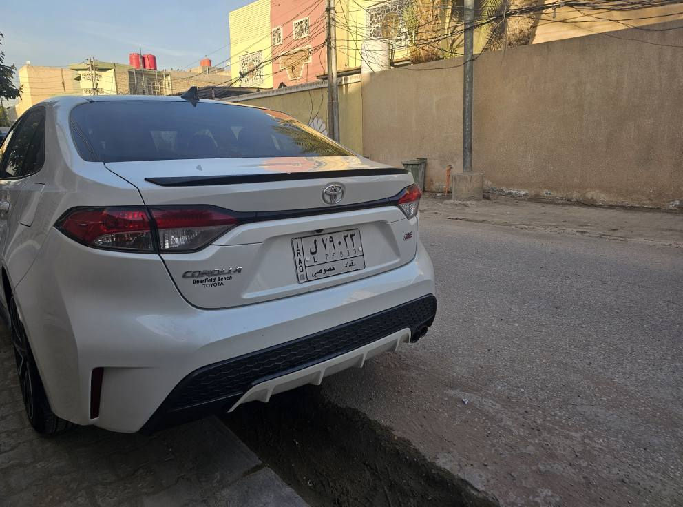 تويوتا كورولا 2020 SE (وارد أمريكي) - نظيفة جداً
​المواصفات:
​النوع: تويوتا كورولا (Toyota Corolla).
​الفئة: SE (فئة رياضية ومميزة).
​المحرك: 2000cc (قوي واقتصادي).
​الموديل: 2020.
​الحالة: السيارة بحالة ممتازة ومحافظ عليها.
​الملاحظات: يوجد "جاملغ" أمامي (موضح) معالج على البارد بشكل خفيف جداً دون أي أضرار تذكر، السيارة نظيفة وبدون إضافات أخرى.
​الإضافات والمميزات:
​مواصفات الفئة الرياضية (SE) المعروفة بالثبات والجمالية.
​أداء ميكانيكي ممتاز.
​تبريد ومحرك بحالة ممتازة جداً النجف, العراق


**إذا كنت صاحب هذا الإعلان وتريد حذفه لأي سبب، رجاءا أرسل رسالة إلى الدعم الفني**