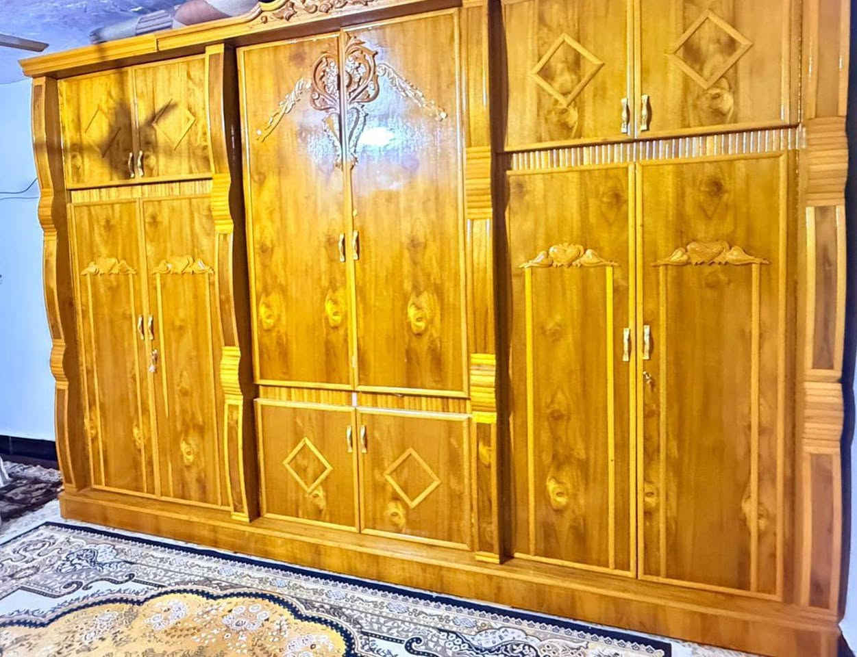 غرفه اخشاب صاج طابقين إستخدام قليل جداً
***********
