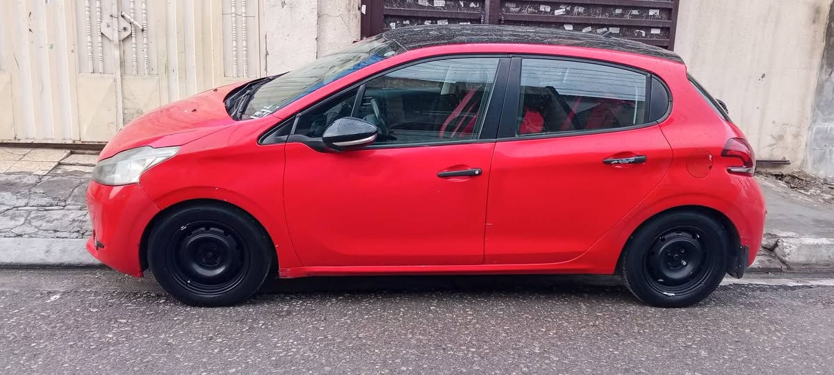 بیجو 208 کیر اوتوماتیک مودیل 2016 صبغ عام تغیر لون من الاسود الی الحمر بدون حادث كیر محرك بشرت سنوي جديد لعد 2028 رقم اربیل دولي تحويل بشرت علیها غرامة 250 الف سعر 49 بیها مجال قلیل مکانی اربیل *********** کورک واتساب
