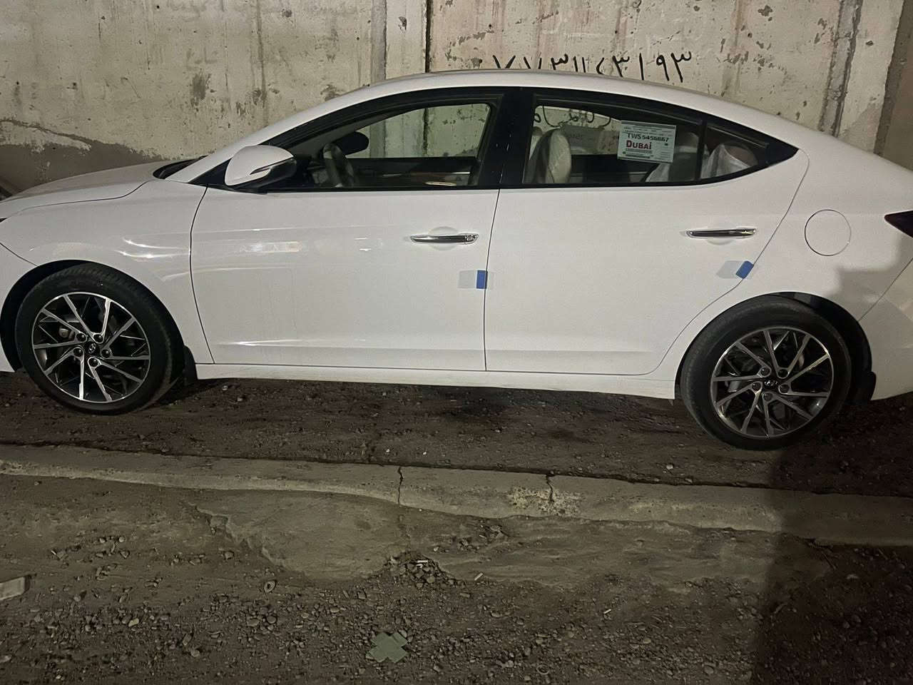 سلام عليكم 
النترا موديل 2020 خليجيه
فول مواصفات من عده البصمه 
مرايات شفط
ويل كب 5 
فتحه 
رقم اربيل تريد وكاله تريد تحويل 
مكفوله من الشد والفتح من عده البارد شبر بيه 
السياره جديده كلش 
ماشيه 125 
مكاني بغداد 
***********
