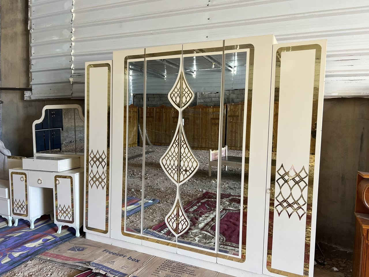 السلام عليكم غرفه تركيه 5 قطع نضافه فول سعر 450 وبيه مجال عنوان كاطون الرحمه استفسار *********** واتساب
