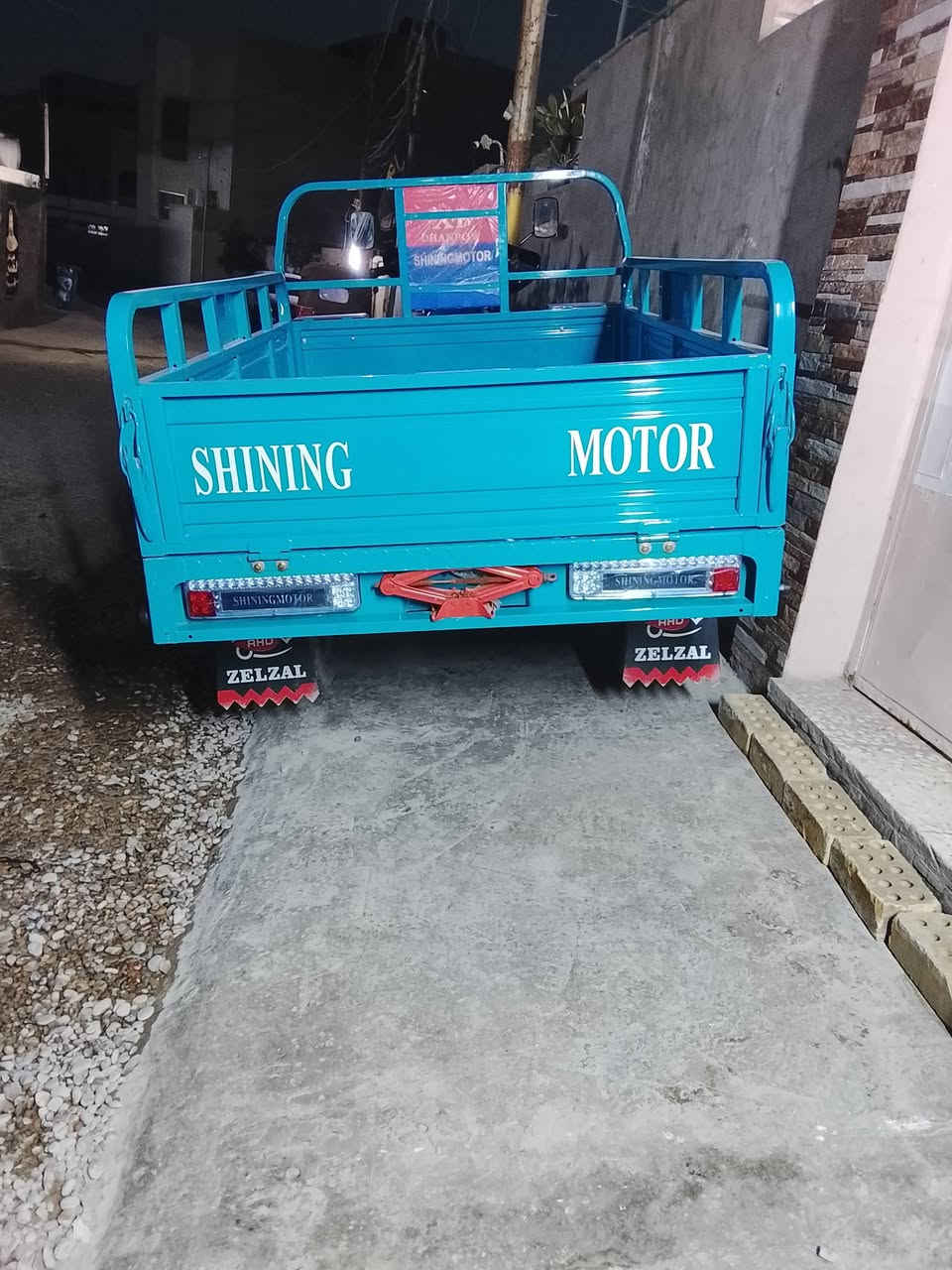 ستوته للبيع موديل 2025 ستوته زيرو صار شهر من اخذته العنوان بغداد الامين الثانيه نواب الضباط الهاتف 0موديل 2025زيرو صارله شهر منزلها من الرمبه المكان بغداد الامين الثانيه شارع نواب التوصل ***********7771916062
