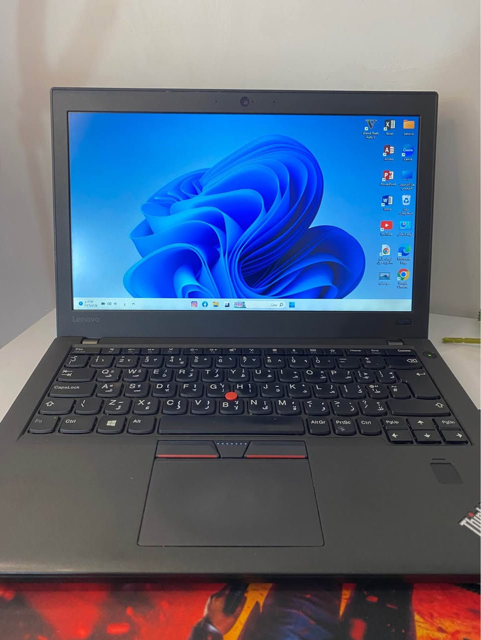 لابتوب مستعمل يومين جديد 
مواصفاته كلش زينه وكلشي مابي اي خلل مابي 
مناسب جداً للفوتوشوب والأوتوكاد والدراسة والبحوث
والتصفح والطباعة والألعاب.
حقيبة ويه الابتوب. 
المواصفات :
المعالج إنتل كور i7 الجيل الثامن
الشاشة 13 إنج
ssd 256 الهارد
الرام GB 8
كارت شاشة GB 4
كاميرا أمامية
بلوتوث
منافد USB عدد 3
بطارية داخلية وخارجية توفر شحن اكثر من ٤ ساعات
HDMI منفذ
Aux منفذ ,Lan منفذ
منفذ قاريء ذاكرة SD
وندوز ١١ برو اصلي مفعل مدى الحياة ٧+برامج التواصل الاجتماعي وبرامج الاوفيس ك وبرامج الخدمية +لعبة GTA
85 وال
Call of Duty # وال GTA 4
(السعر ٢٥٠ الف) حلة, بابل


**إذا كنت صاحب هذا الإعلان وتريد حذفه لأي سبب، رجاءا أرسل رسالة إلى الدعم الفني**