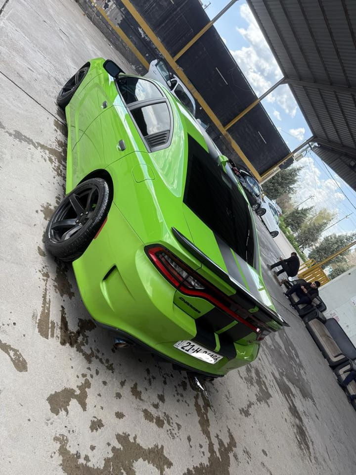 سلام عليكم 
Dodge charger 2017 📦🇺🇸
لون مميز تفاحي 🍏 سيارة فول مواصفات عدا فتحة ،سيارة بي بونيت صبغ مكان واحد تعديل بدون دواخل سيارة ماشي ٩٣ الف كير محرك كهربائي حدادية كلى بشرط سعر سيارة سعر جوة سوك ١٩٣$ بي مجال/مكان سيارة اربيل *********** واتساب شراي خابر تدلل….
