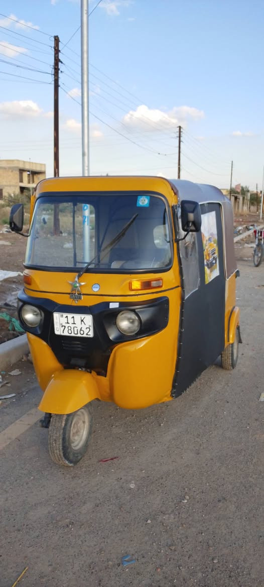 سلام عليكم تكتك البيع موديل17
تكتك معمره وصبغ كلشي حلوه وخير من الله 
رقم وسنويه تحويل ثاني يوم 
سعره 5 ملاين قفله 
رقم ***********
