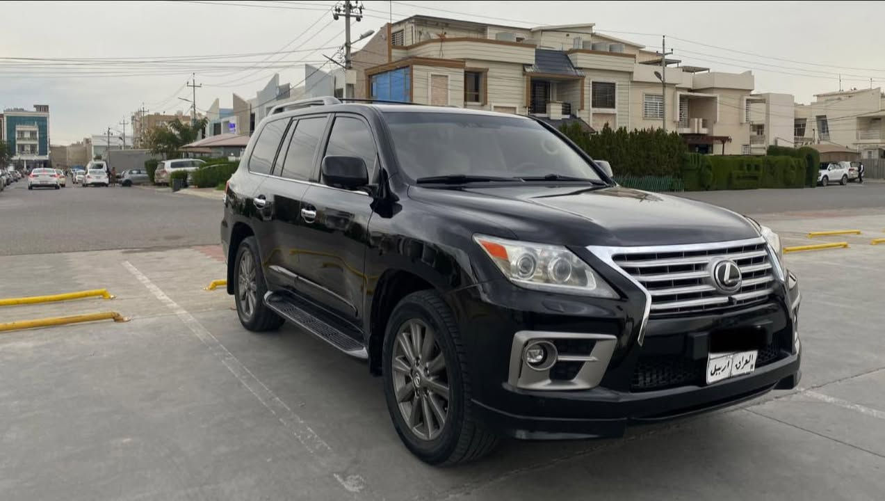 ئۆتۆمبێل: Lexus lx570 2011 

سەیارەکی زۆر خاوێنە 
گێڕ و مەکینەو کارەبایاتی بەشەرت 
 
ســــعر $ یەک کۆمێنـت بکە راســـتەوخۆ بــۆ دێـــت🟢

مەکینەی نەکرایتەوە 
 یەک پارچە کلێری هەیە 
بێ دەعم بێ مەعجون بێ هیچ 
باقی دی سارد و کارت و هەموو شتی بەشەرت 
شکلی کرایتە ٢٠١٥

ژمارەی خاوەن سەیارە 👈: ***********
