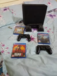 بلي 4 سلم • ٥٠٠جيجا • ٢جويستك