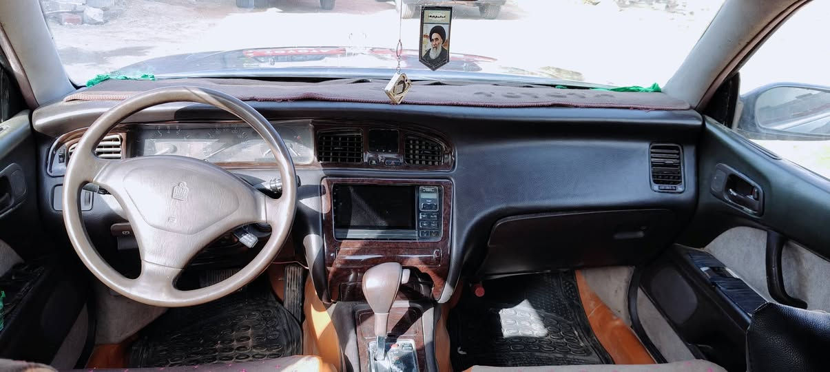 السلام عليكم.بطة متصل رقم ديالى صاحب السيارة يسكن واسط النعمانيه مكفوله كفالة عامة محرك كير حداديه تخم تاير سنويه لل28 السعر60 وبيه مجال رقم صاحب السيارة ***********/*********** العنوان واسط نعمانية
