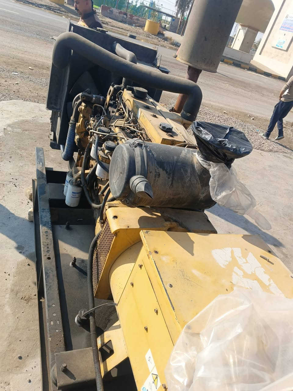 اسلام عليكم
للبيع بيركنز إنكليزي  استندر  لا صرف لا بخار  ١٥٠  كيفي  
مكان ديالى المقدادية  
رقم الهاتف ***********
