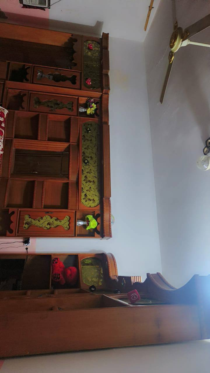 السلام عليكم ورحمةالله وبركاته
غرفةنوم للبيع
المكان:الانبارالمجر
السعر:650 وبيهامجال
للاستفسارالاتصال على رقم الهاتف  
 ***********
