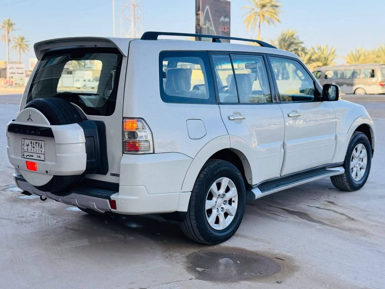 سلام عليكم للبيع باجيرو حبتور  كفاله عامه 2009 رقم بغداد   تحويل مباشر فول مواصفات أعلى فئة مواصفات فول واحد ع واحد  حجم المحرك 3500 السياره مكفوله عله واضع الشركه معروفه خليجي السياره جديده مال جناي فورويل  كشنات جلد  كهربائي دتفئه تبريد  اشارة بل مري شفط تحكم ستيرن ثلاثا جها فتحه  تبريد ثلاث قطع حساسات خلفيه زاد ثلاجه تخم تاير كير مكينه حداديه خير من الله سياره جديده السعر 129 وبيها مجال بسيط ***********
مكان السياره بابل
