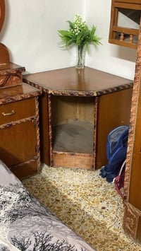 غرفه نوم للبيع مستعجل 350 وبيهه مجال مدينه الصدر 07711870500وتساب