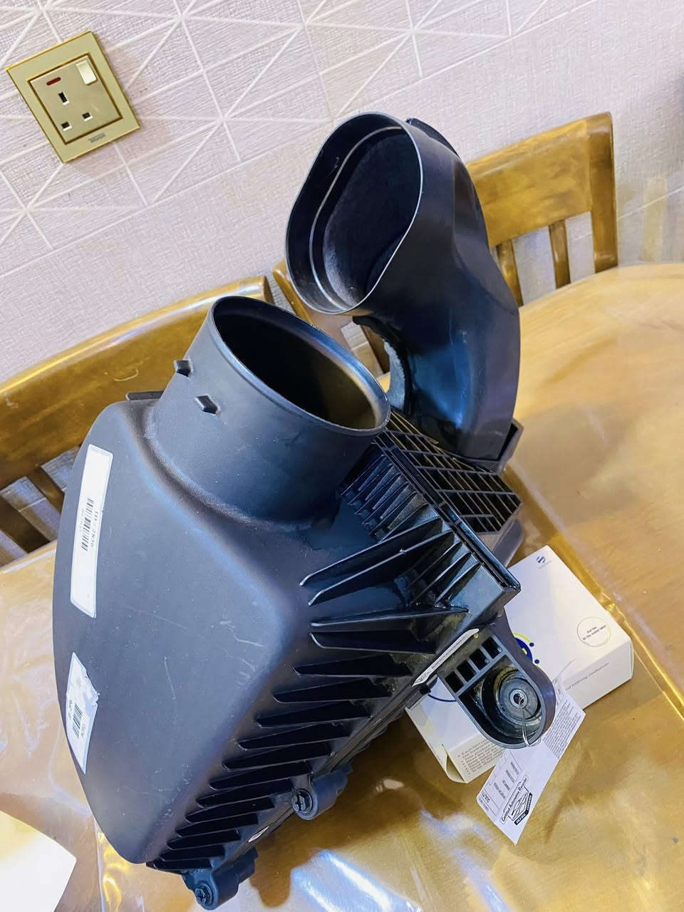 شوتة جيب كراند شيروكي بنزين 5 راكب  اصلية موبر كامله مع الفلتر الداخلي 
للبيع 
***********
