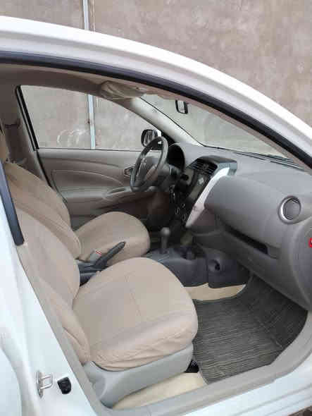 السلام عليكم 
نيسان سني هندي موديل 24 الشكل الجديد
محرك 1500 
رقم أربيل بأسم شركة النور 
السيارة على وضع الشركة 
ماشية 28 الف كيلو
بيها ربع مدكر الأيمن  وطعجة بالباب موضحة بالصورة 
 السعر / 125 وبيها مجال  السيارة جاهزة للأخير ومابيها اي نقص 

للأستفسار / ***********
مكلف بالنشر
