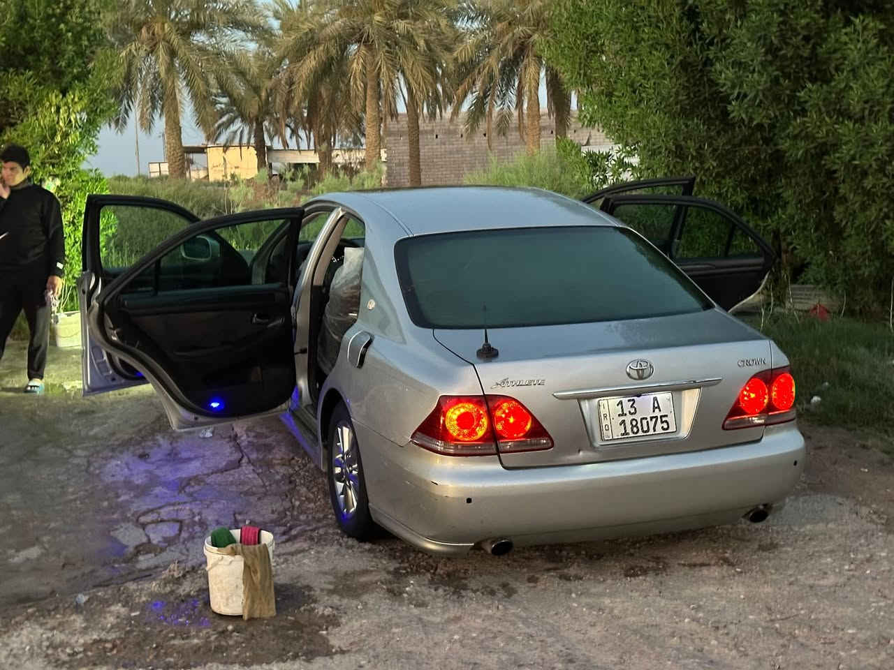 شاهينه للبيع ٢٠٠٥
اثلث فول مواصفات تلث دكم
بيها صبغ بل مدكر لخلفي اثر ضربه كلش خفيفه ولباقي 
اصوليه رقم ميسان هزه وسنويه جدد مداور ثاني يوم 
مكينه وتبريد شرط حداديه ٧٠٪؜ 
كيرها بي رجفه تطلع بل ٤٠ فحصت كل واحد يكلي شكل ابيع كير كايم  سعر مال كصه قماره وانتم تعرفون لسوك ب١٣٦ ذب فلوس لكير وي شغله ٣ ورقات ب١٣٣ وتجي تشوف وتشلع عيوني ماكطع سعر بل تلفون  

ذي قار سوق الشيوخ 
***********
