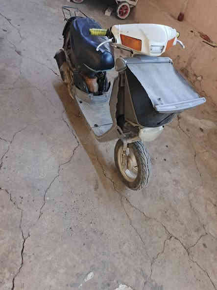 ماطور لبيع شاصي شرط مكينه خرسه كهربائية شغاله سلف شغال اكسن شرط هذا رقمي خابرني ***********او اسيا ***********
